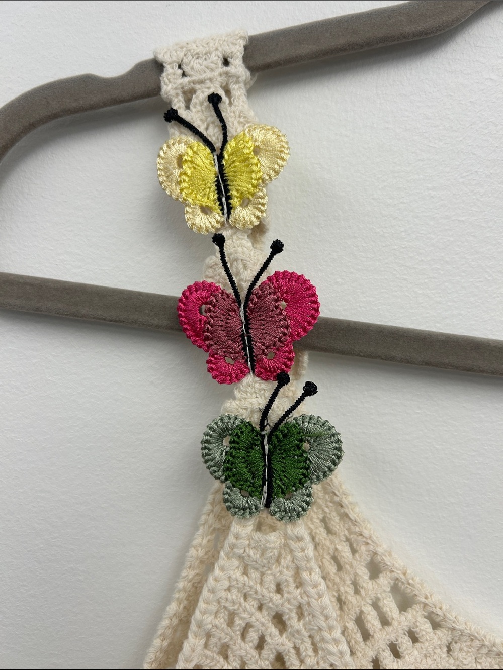 Rebellion Cream Crochet Boho Knit Tank Top with Appliqué Butterflies Size Med - Picture 4 of 8